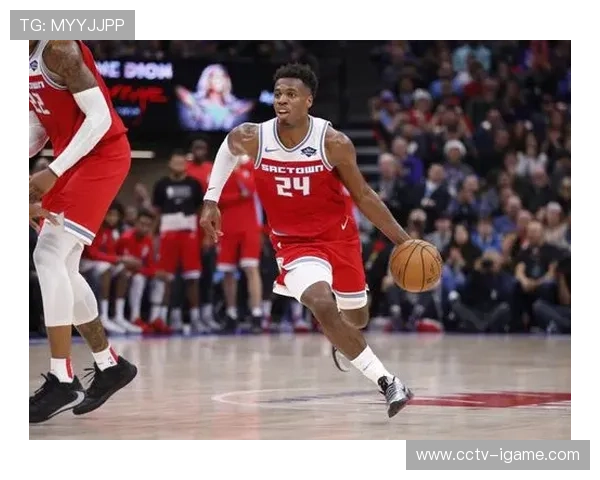 萨博尼斯孤掌难鸣 国王阵容短板显露球队困境加剧 萨博尼斯孤掌难鸣 国王阵容短板显露球队困境加剧