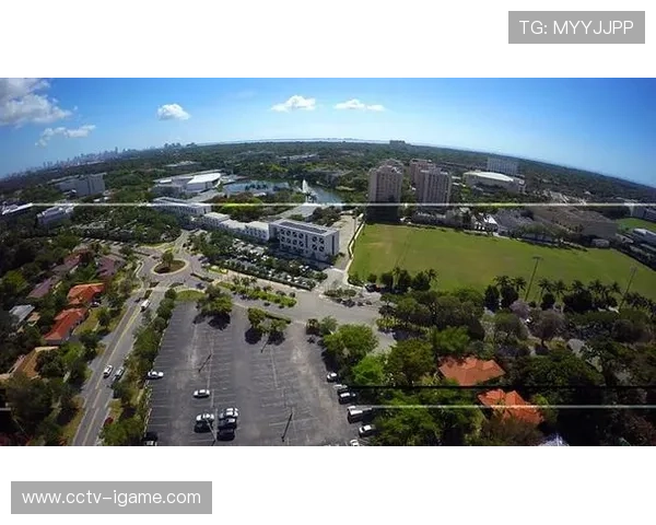 迈阿密国际赛前训练曝光无人机航拍展现球队最新战术布局 迈阿密国际赛前训练曝光无人机航拍展现球队最新战术布局