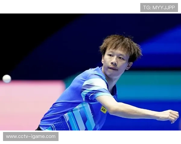 林高远击球误伤对手后忙致歉,赛场展现体育风度 林高远击球误伤对手后忙致歉,赛场展现体育风度