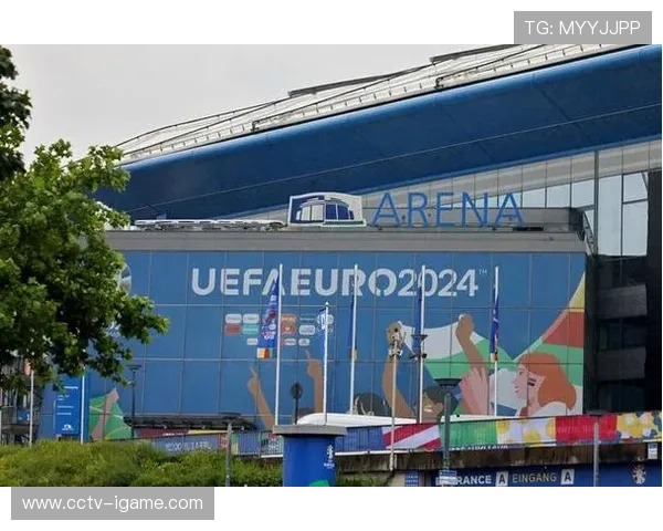 科隆莱茵能源体育场获评年度最佳足球场